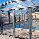 펜션 Magnifique Maison Familiale Au Mas Des Vignes F4 Tres Bien Equipee Dans De Privee Ideale Jusqu'a 8pers Terrasse, Clim, Grande Piscine D'ete Et Piscine Chauffee L'hiver Parking Privatif Gratuit